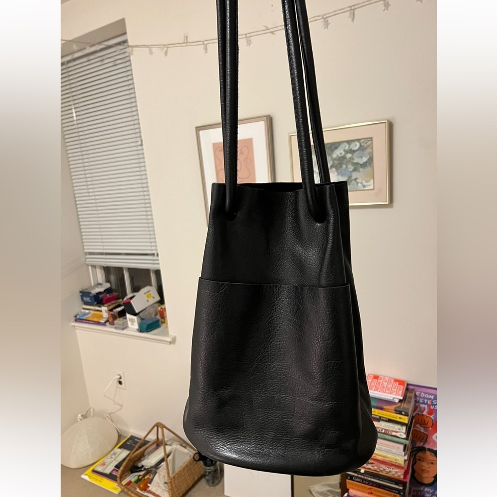 ARE STUDIO Black Tube Bag - Picture 7 of 8